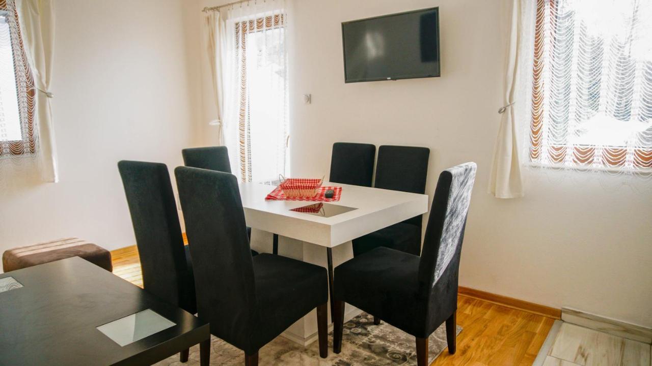Apartment Petrovic Копаоник Экстерьер фото